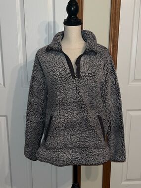 Cozy Grey Sherpa Pullover